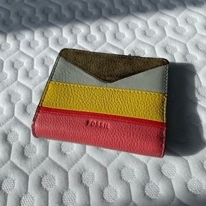 Fossil foldable wallet